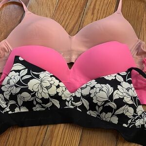 Floral Black and Pink Women's VS/PINK Set